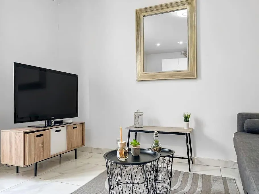 Apartment Appartement Moderne Et Lumineux A Villeneuve-Saint-Georges