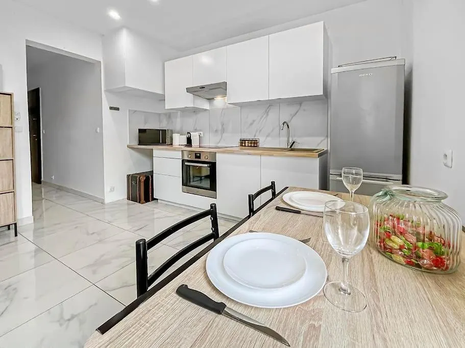Apartment Appartement Moderne Et Lumineux A Villeneuve-Saint-Georges France